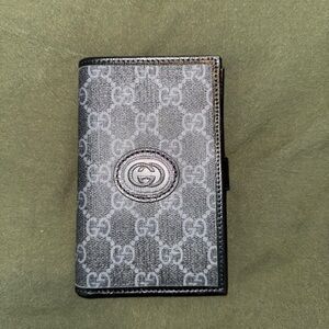 Gucci Black and Gray wallet